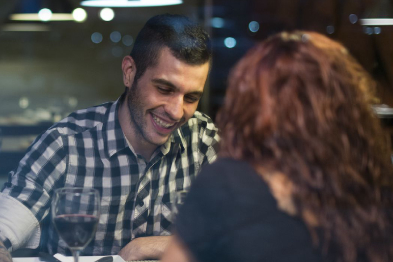 Happy Speed Dating Couple Meeting In Milwaukee